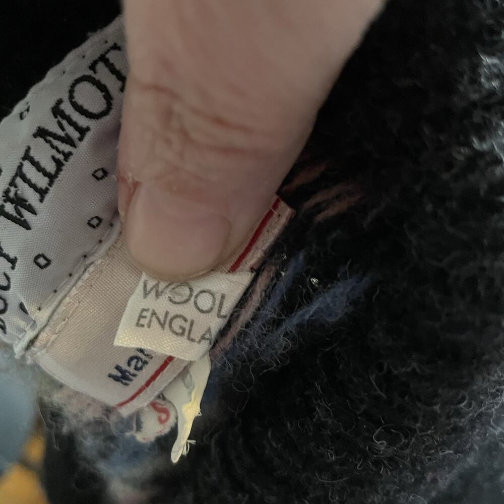 Vintage 1980s Lucy Wilmot England 100% Wool Pullover Sweater Womens Small - Picture 10 of 11